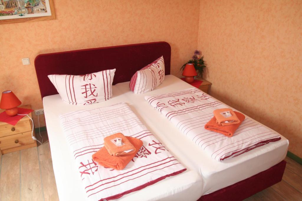 Pension Haus Saarland Oberhof  Δωμάτιο φωτογραφία